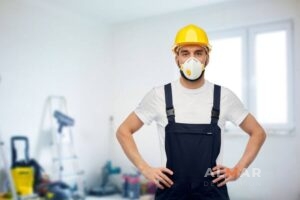 Contractor with respiratory mask