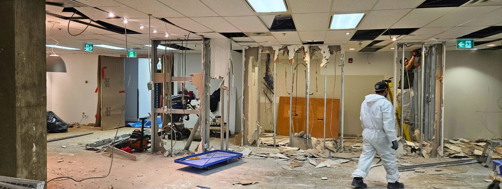demolition services contractor available